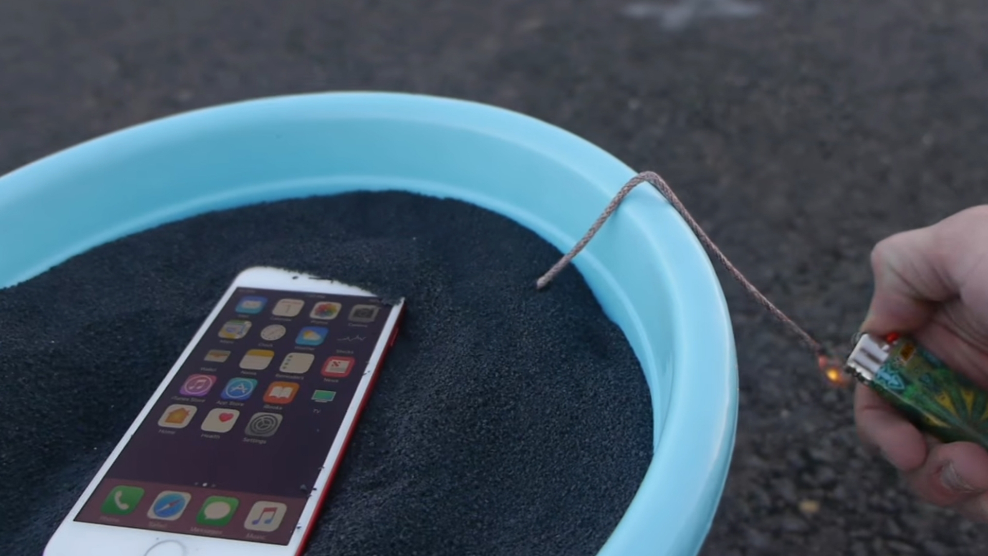 iPhone-7-Red-Schwarzpulver iPhone-7-Red-Schwarzpulver