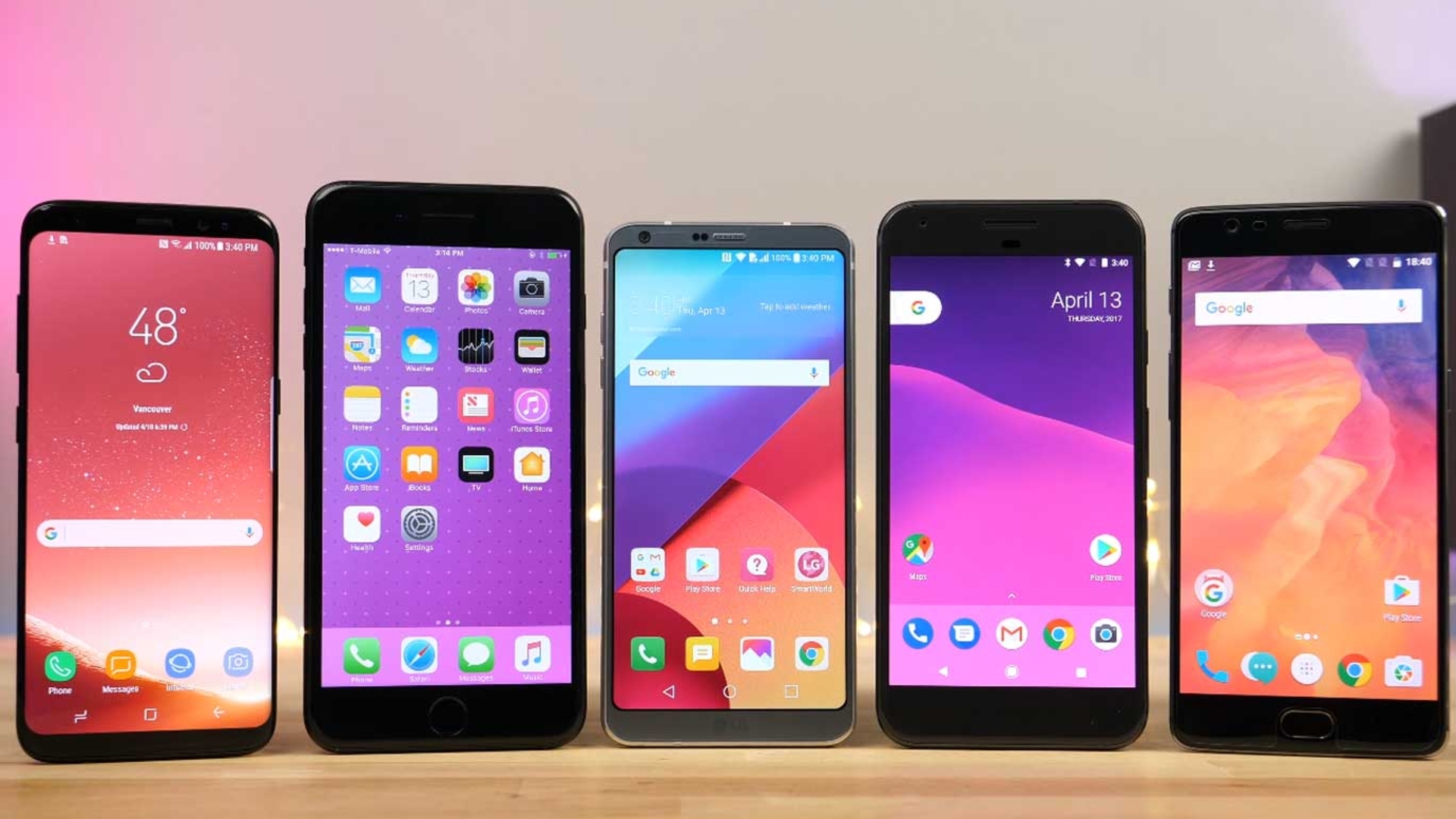 Die aktuellen Top-Smartphones im Speed-Test Die aktuellen Top-Smartphones im Speed-Test