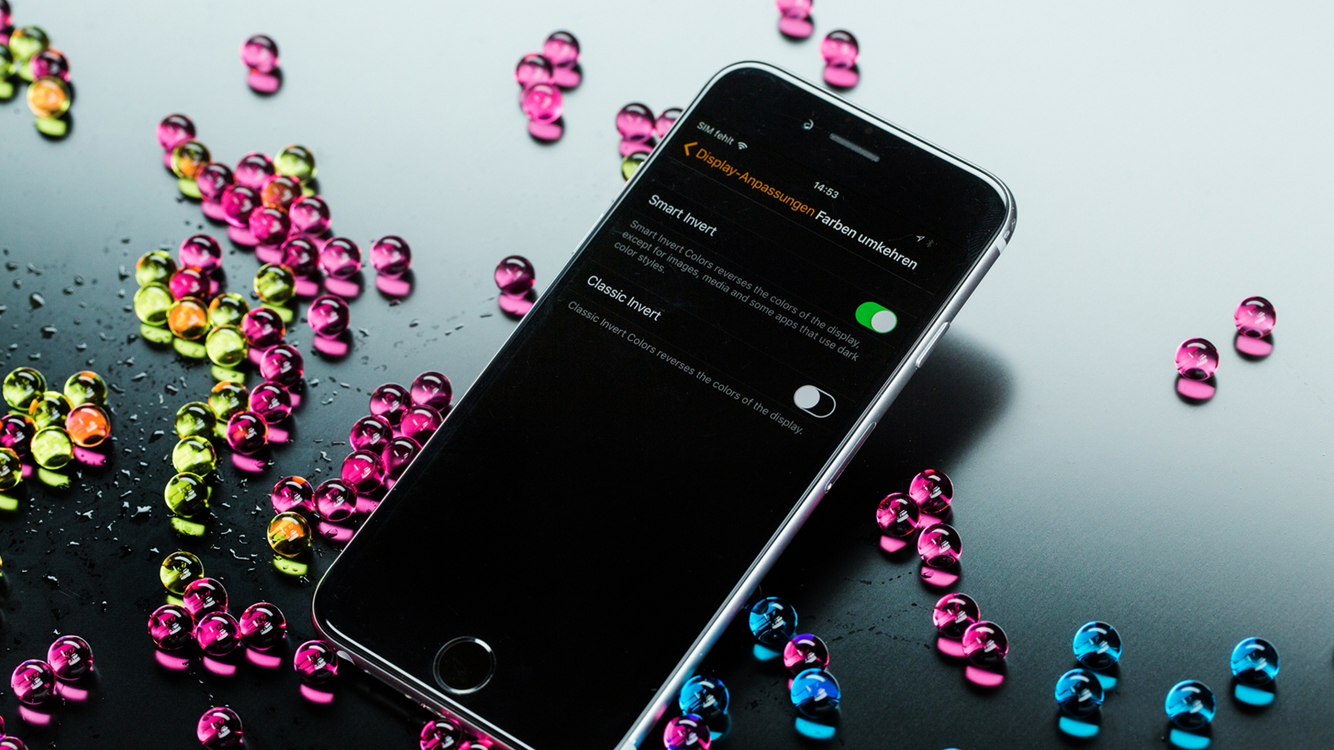 iOS 11 dark mode iOS 11 dark mode