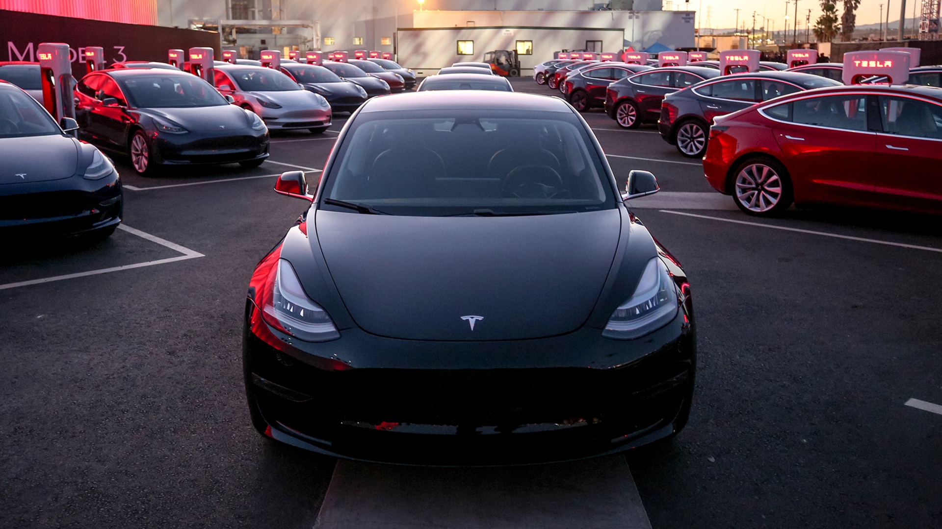 Tesla Model 3 Tesla Model 3