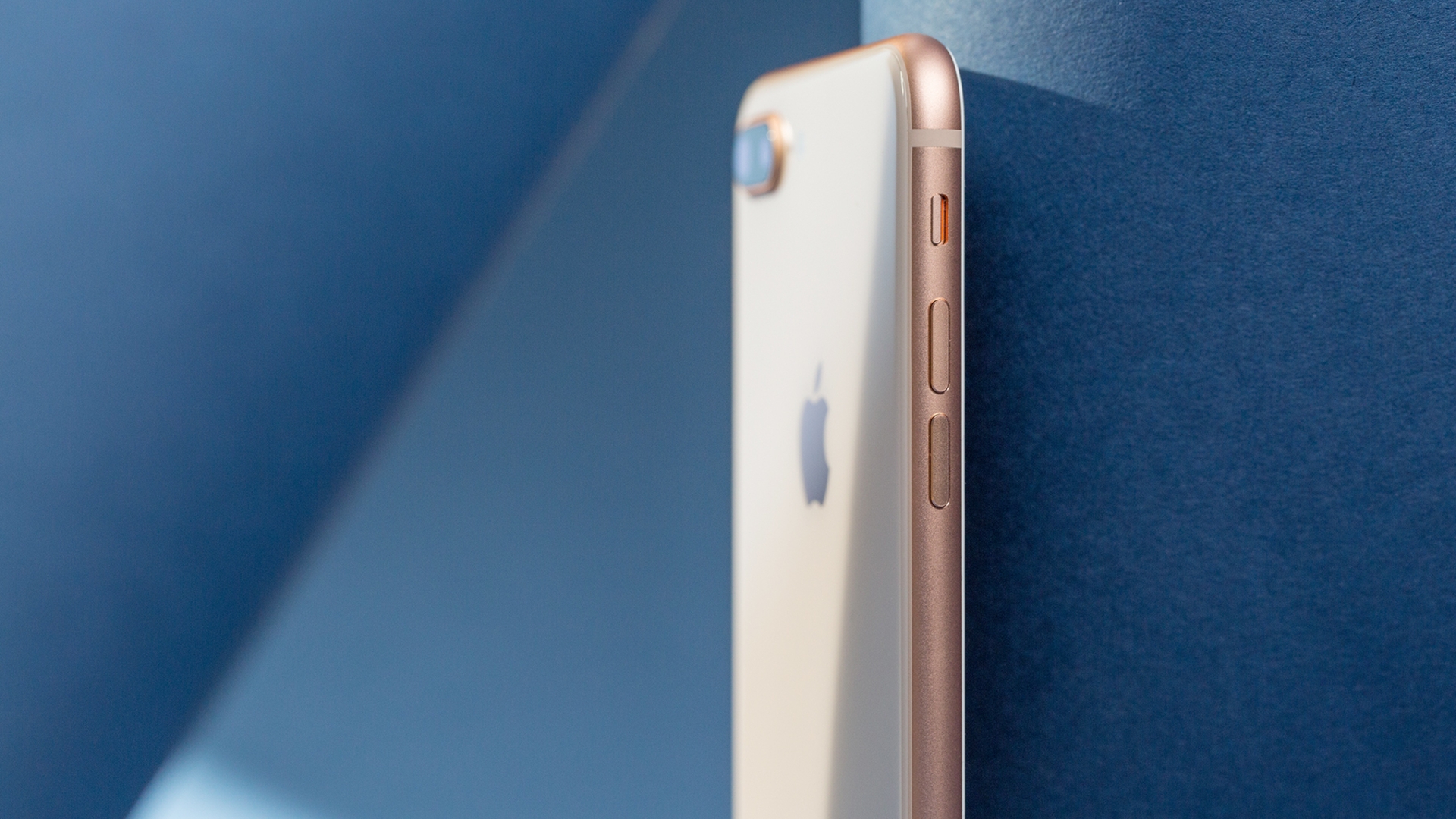 Apple iPhone 8 Plus Apple iPhone 8 Plus