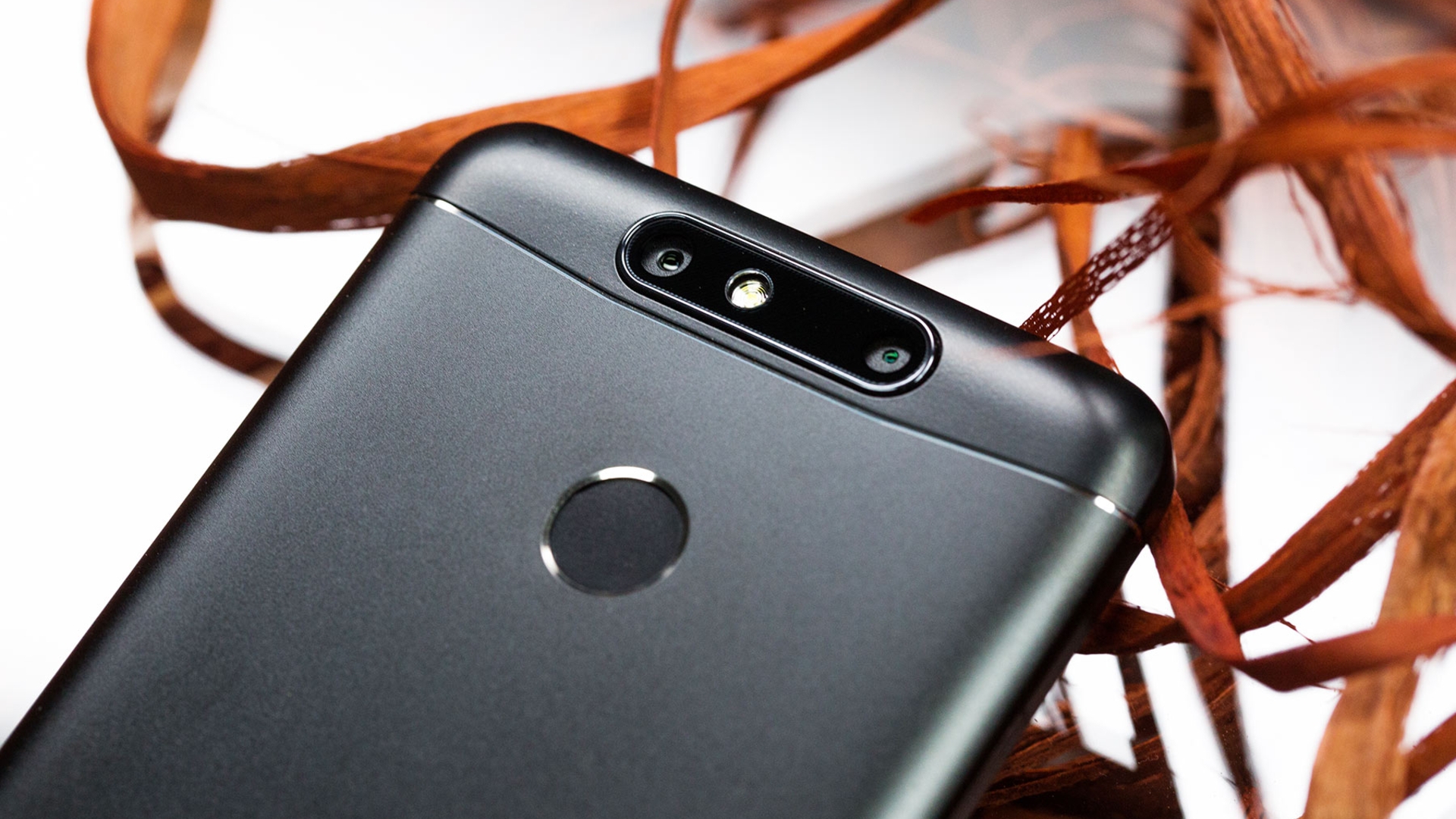 ZTE Blade V8 mini ZTE Blade V8 mini