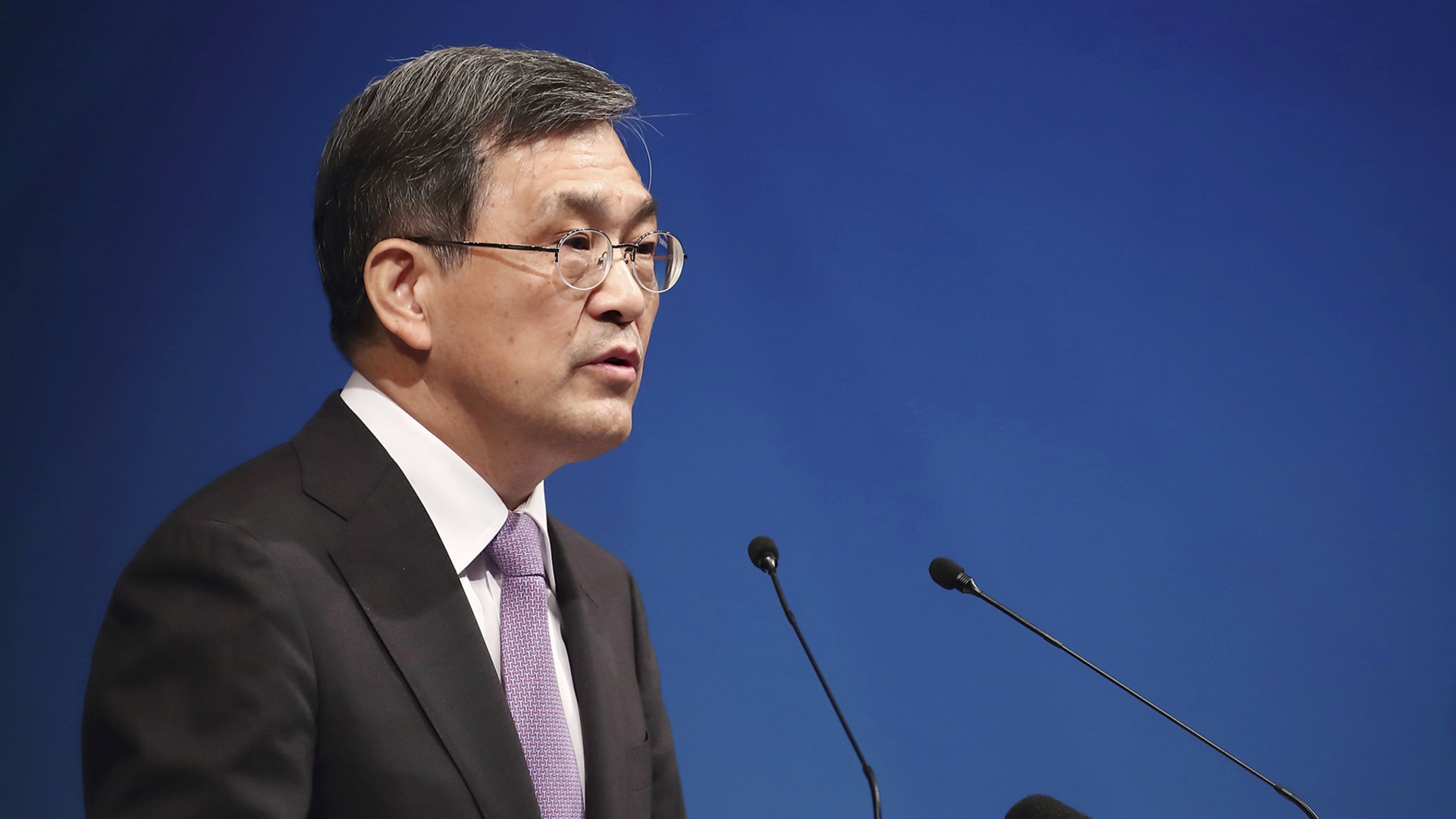 Kwon Oh-Hyun Samsung CEO Kwon Oh-Hyun Samsung CEO