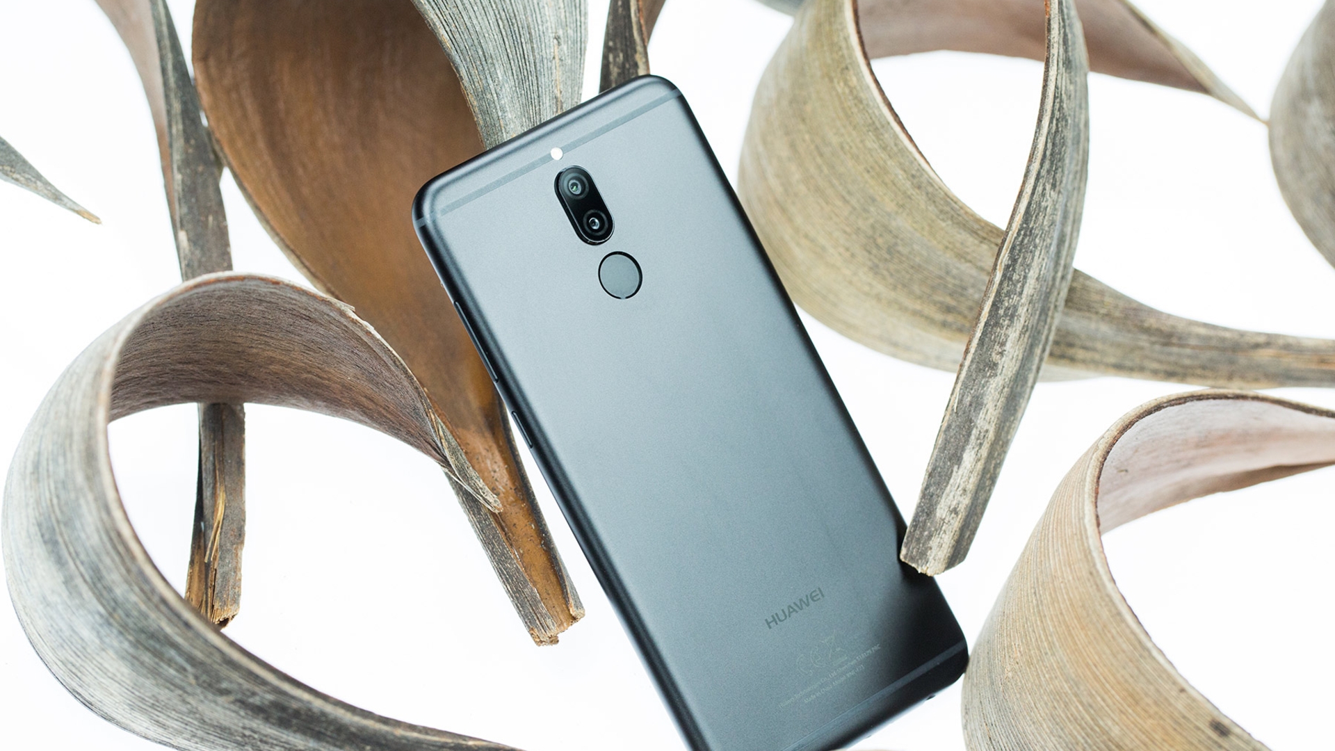 Huawei Mate 10 Lite Die Rückseite des Huawei Mate 10 Lite
