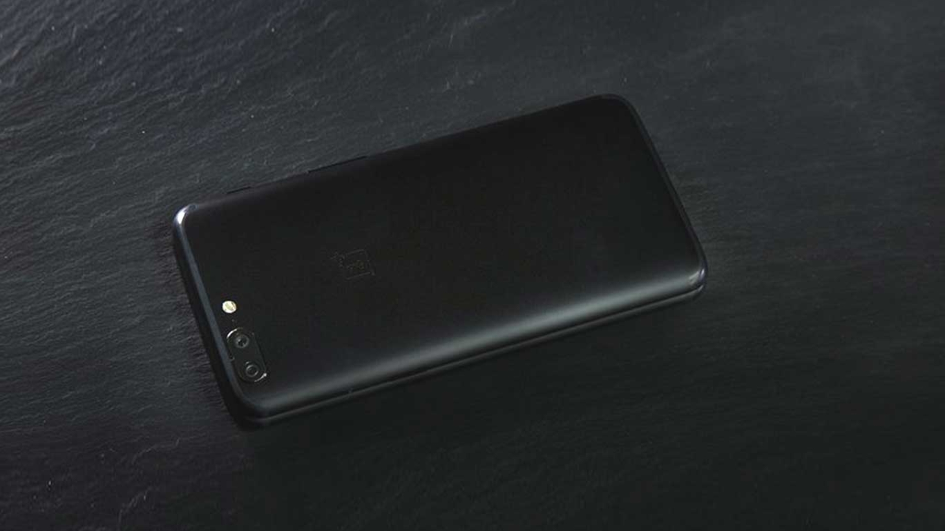 Das OnePlus 5T ist offenbar so groß wie das OnePlus 5 Das OnePlus 5T ist offenbar so groß wie das OnePlus 5