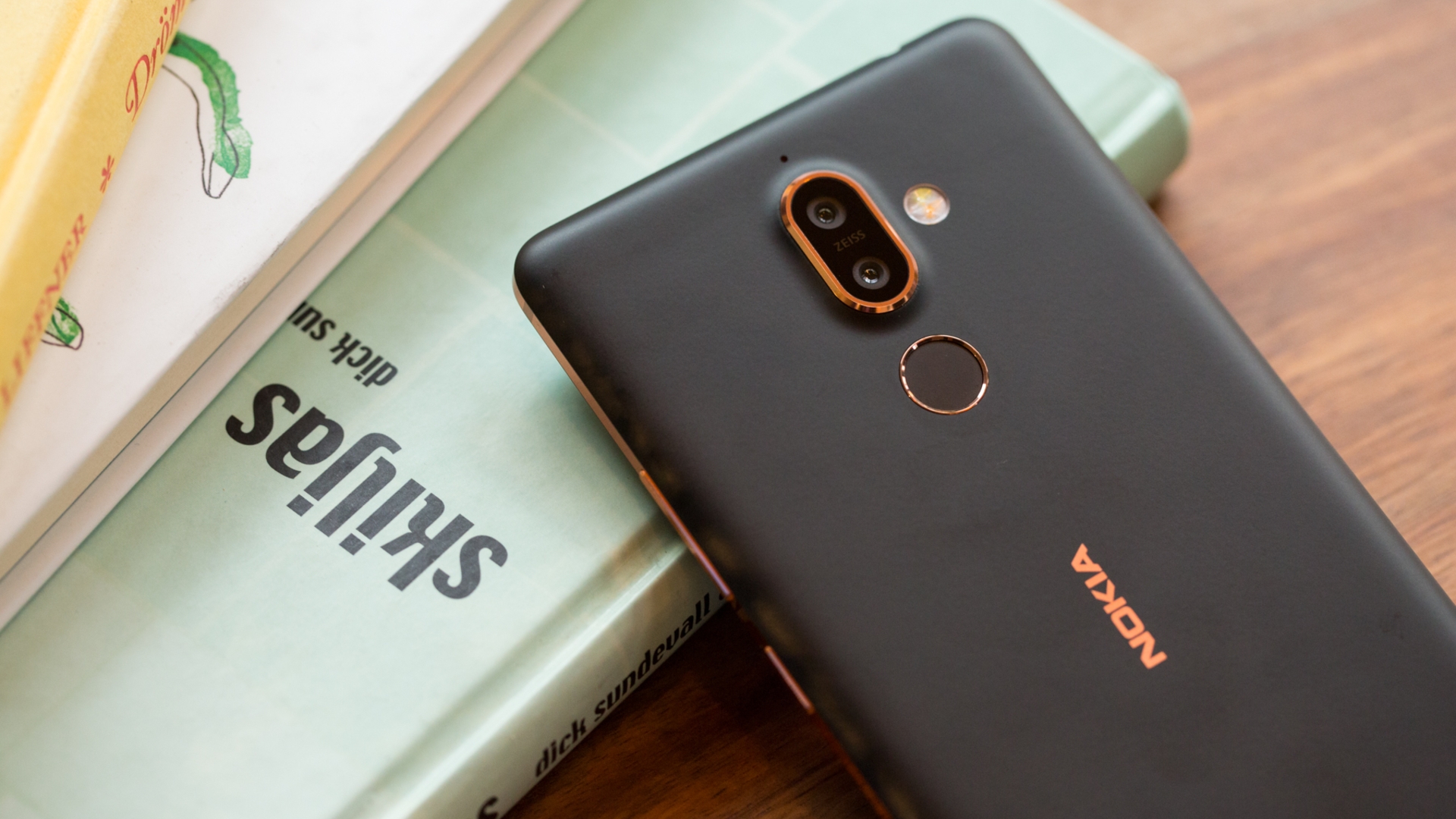 Nokia 7 Plus Nokia 7 Plus