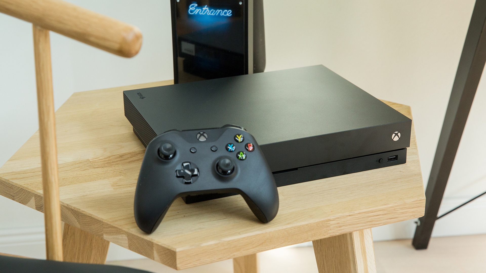 Xbox One X Xbox One X