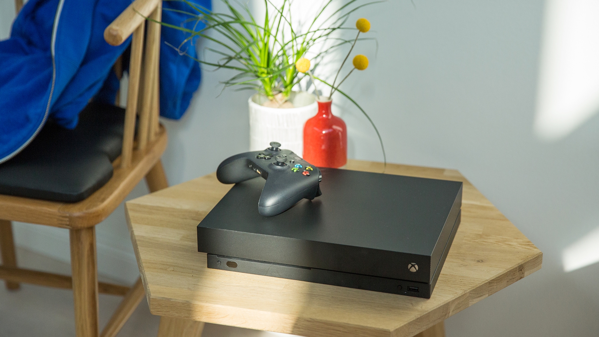 Xbox One X Xbox One X