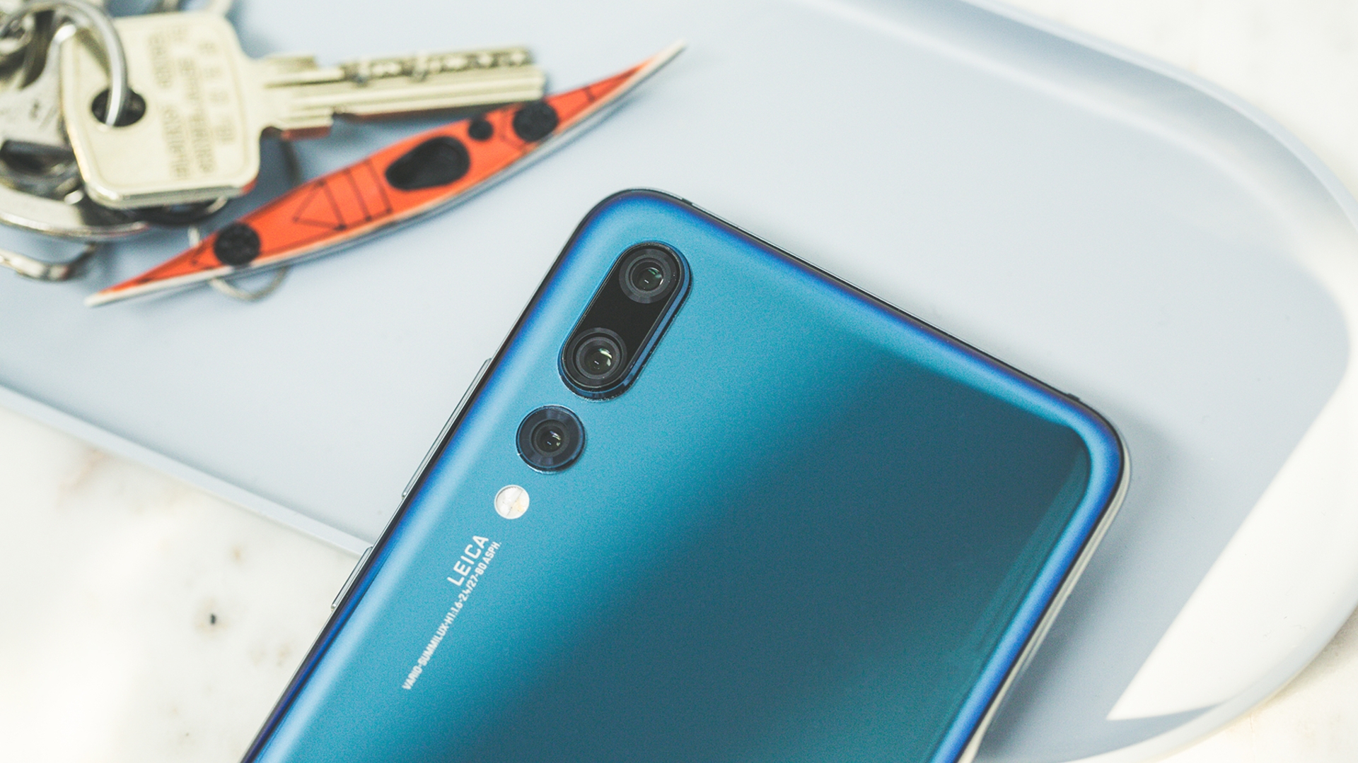 Huawei P20 Pro Das Huawei P20 Pro hat eine Triple-Kamera