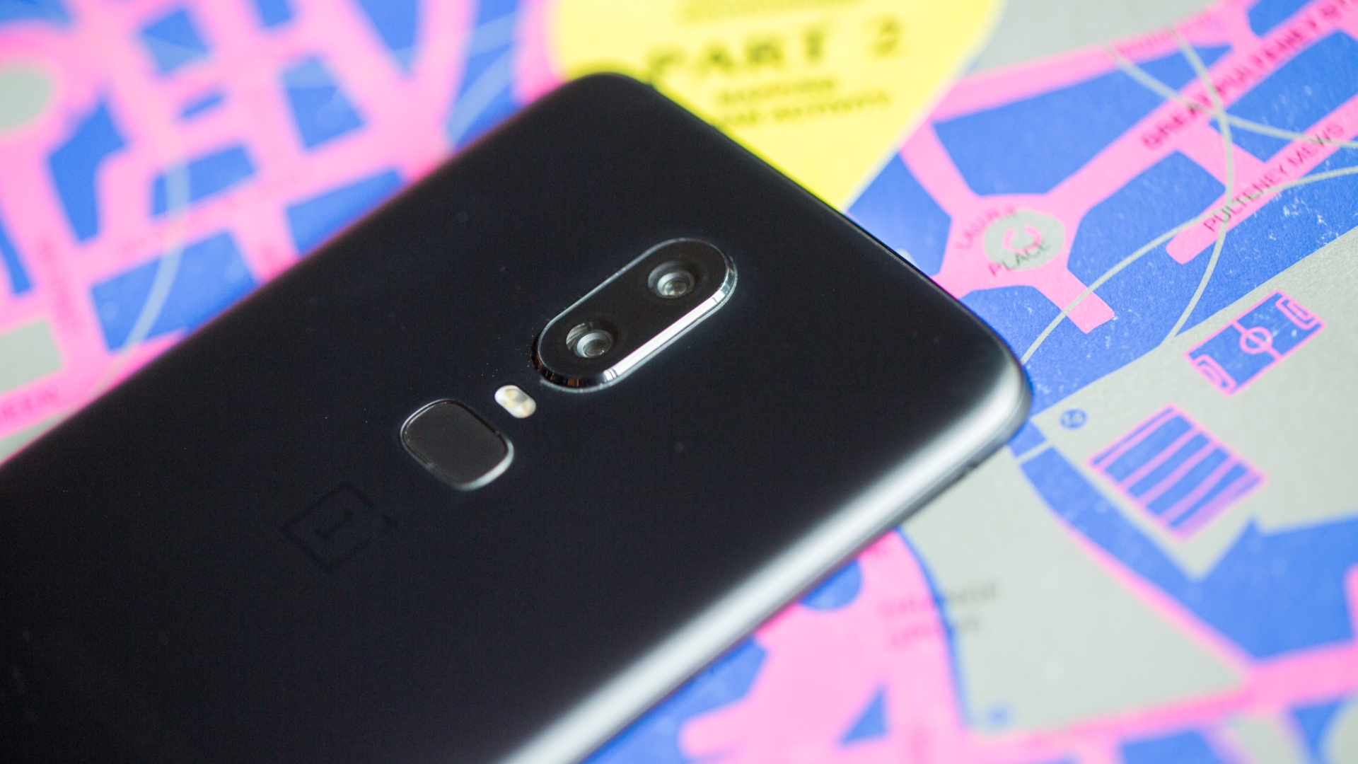 OnePlus 6 Hands-On OnePlus 6 Hands-On