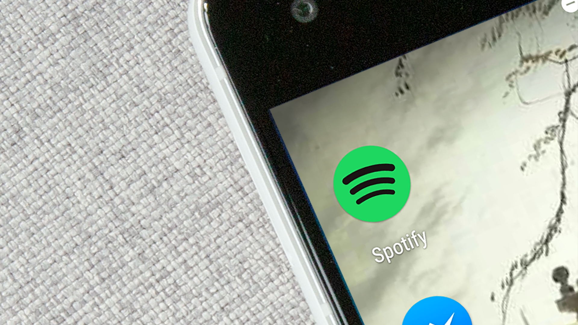 Spotify kann euch auf einer Party alle zum DJ machen. Wie? Mit der Gruppen-Session Spotify App
