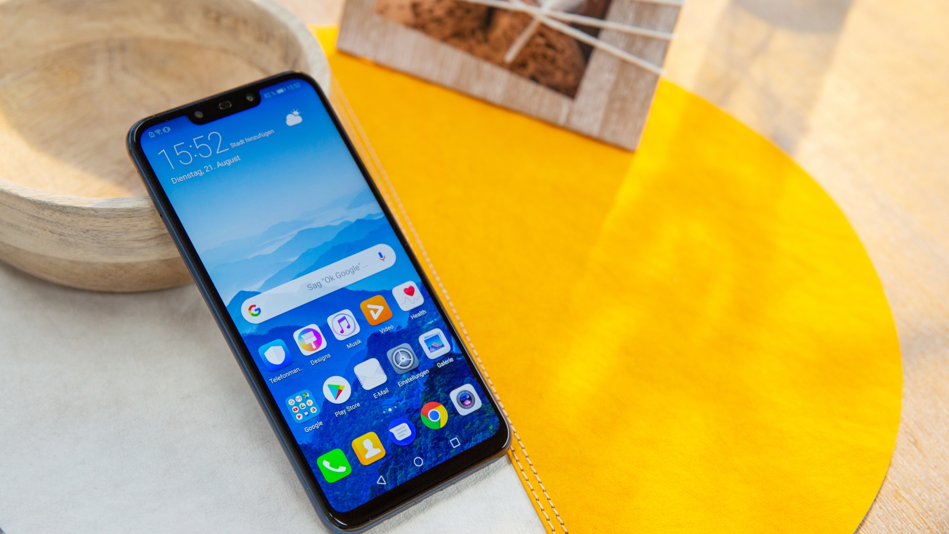 Huawei Mate 20 Lite Huawei Mate 20 Lite