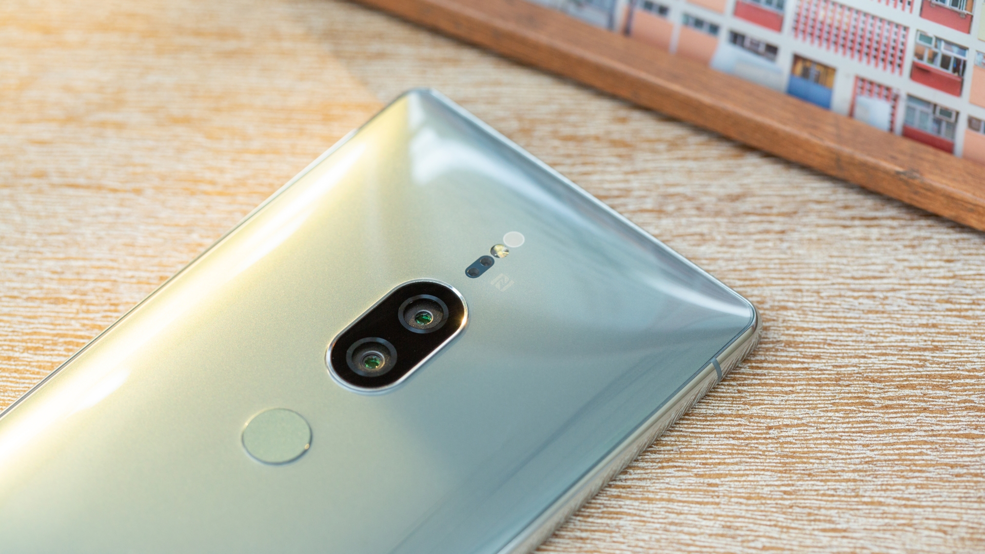 Sony Xperia ZX2 Premium Xperia ZX2 Premium Dualkamera