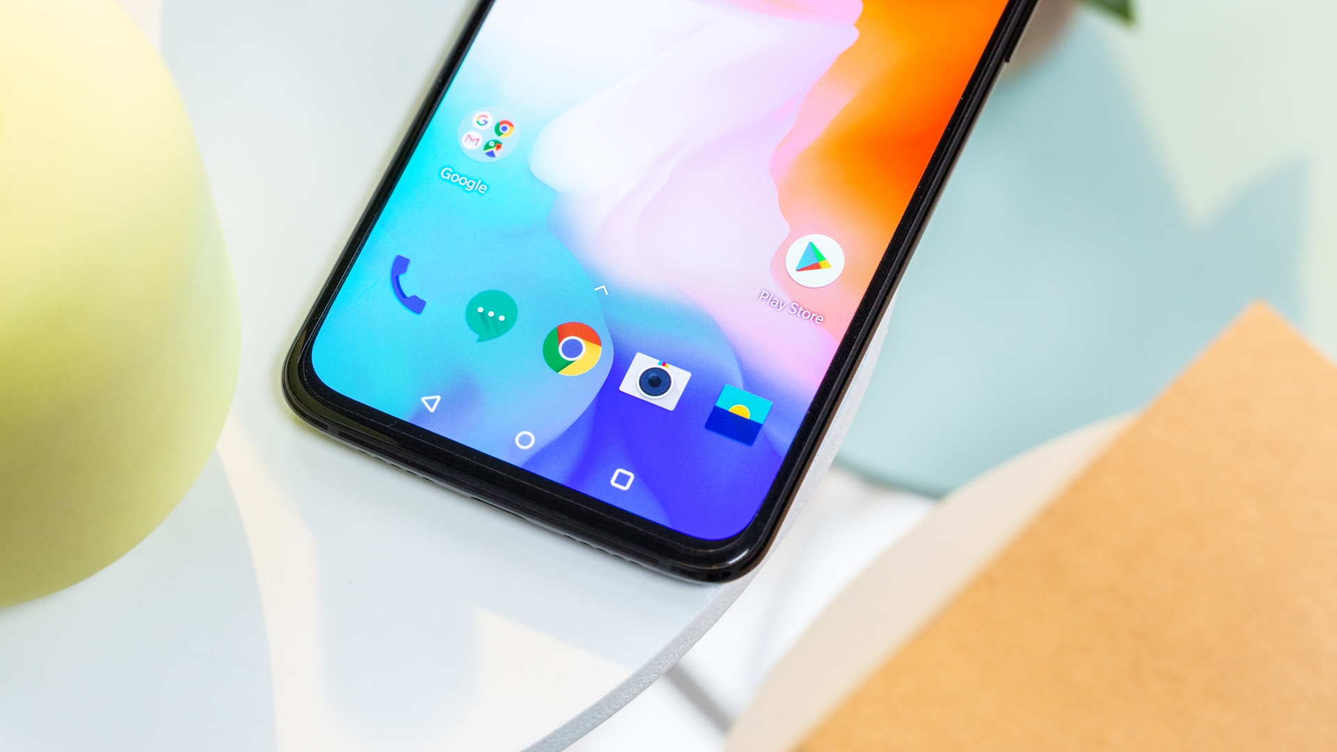 OnePlus 6T Display