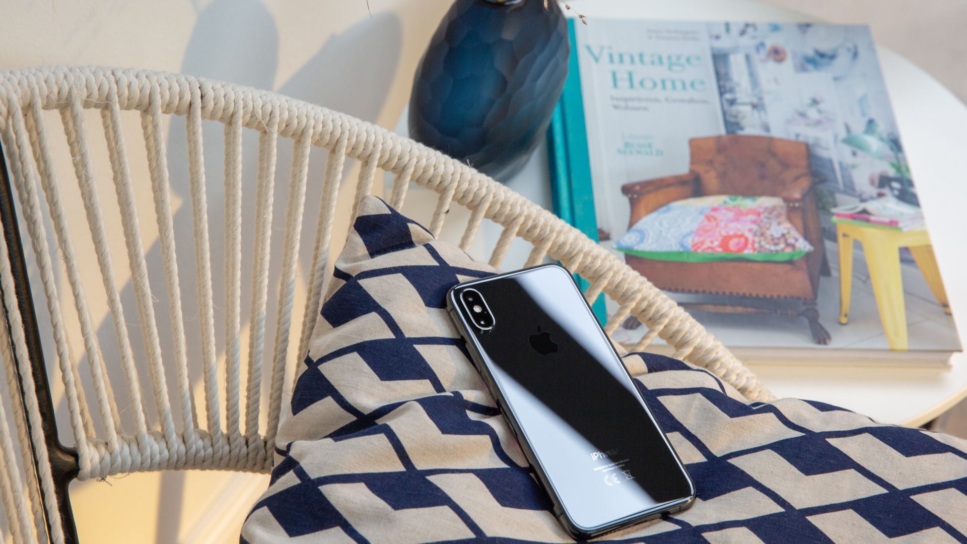 Apple iPhone Xs Das iphone Xs hat eine edle Rückseite