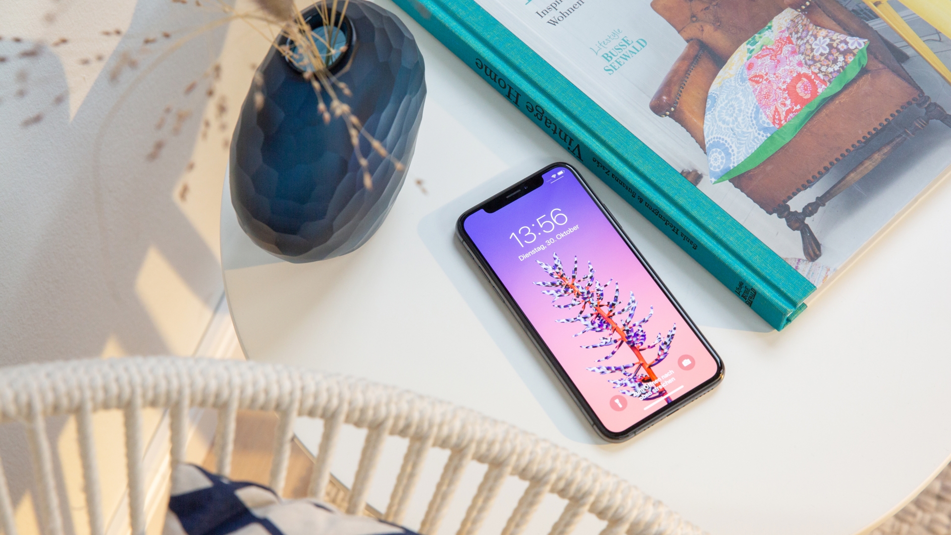 Apple iPhone Xs Apple iPhone Xs