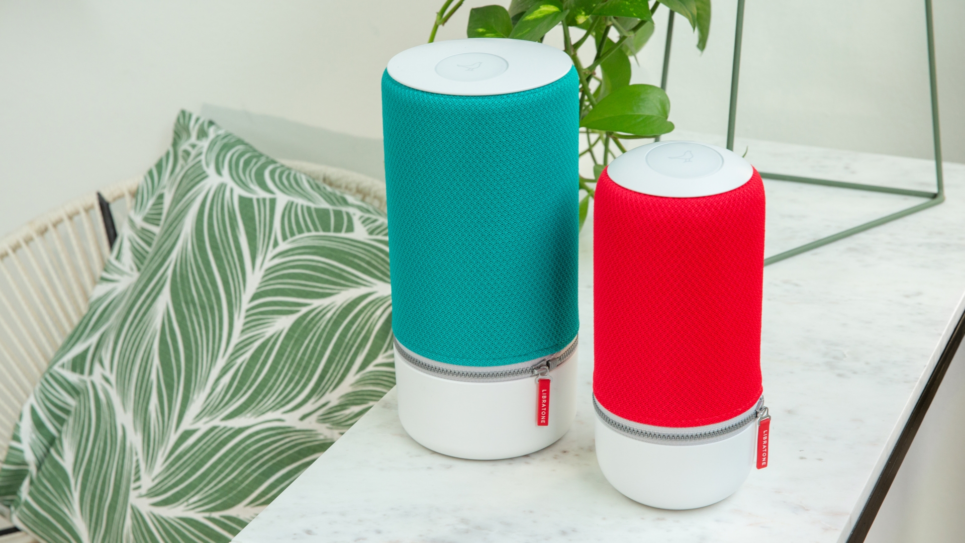 Libratone Zipp 2 und Zipp 2 Mini Libratone Zipp 2 und Zipp Mini 2 in türkis und rot