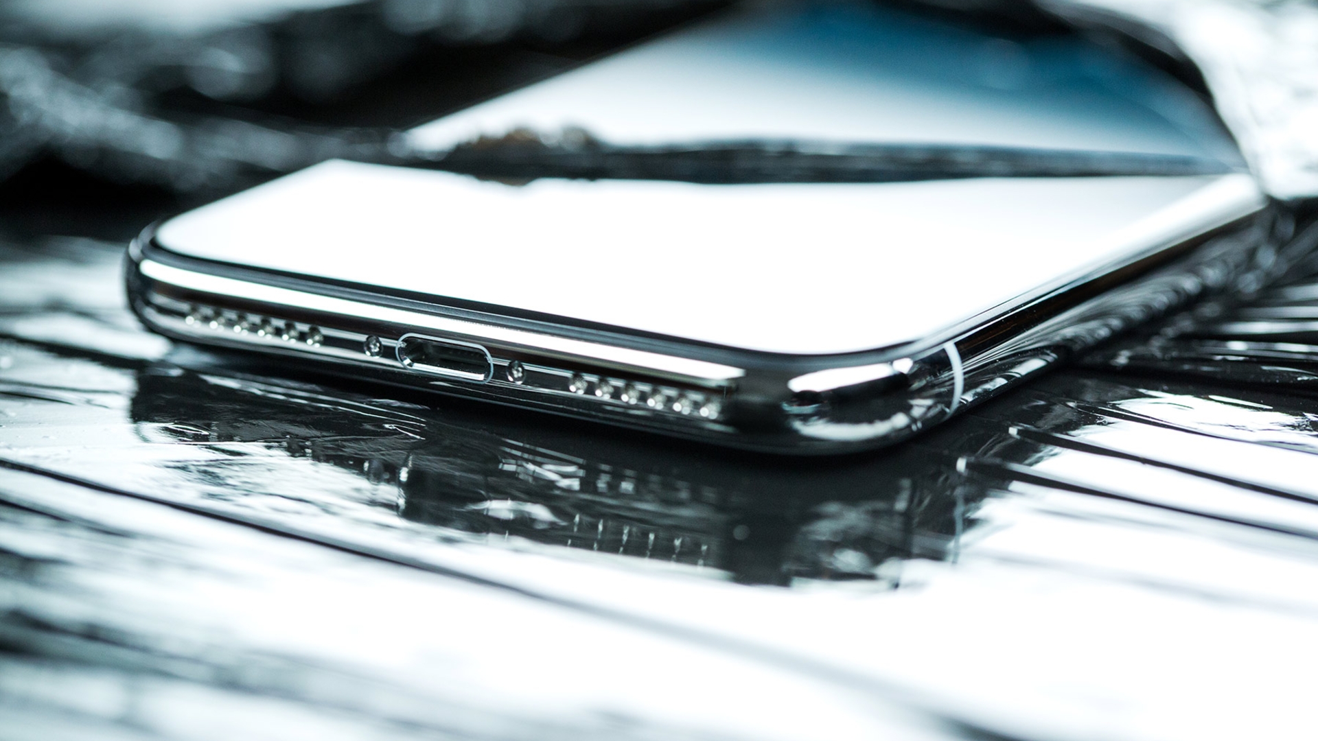 iPhone mit USB und SD verbinden iPhone X Lightning Anschluss