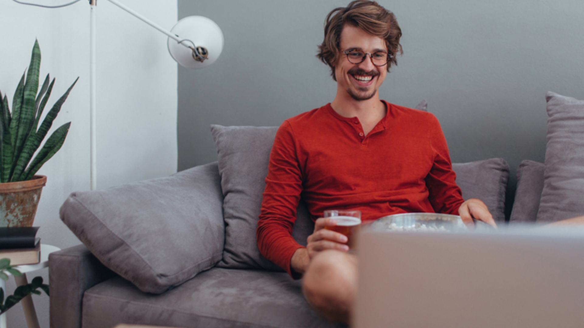 Popcorn bereitgestellt? Hier kommen die Lieblingsfilme der CURVED-Redaktion Unsere CURVED Top-10 Corona-Filme