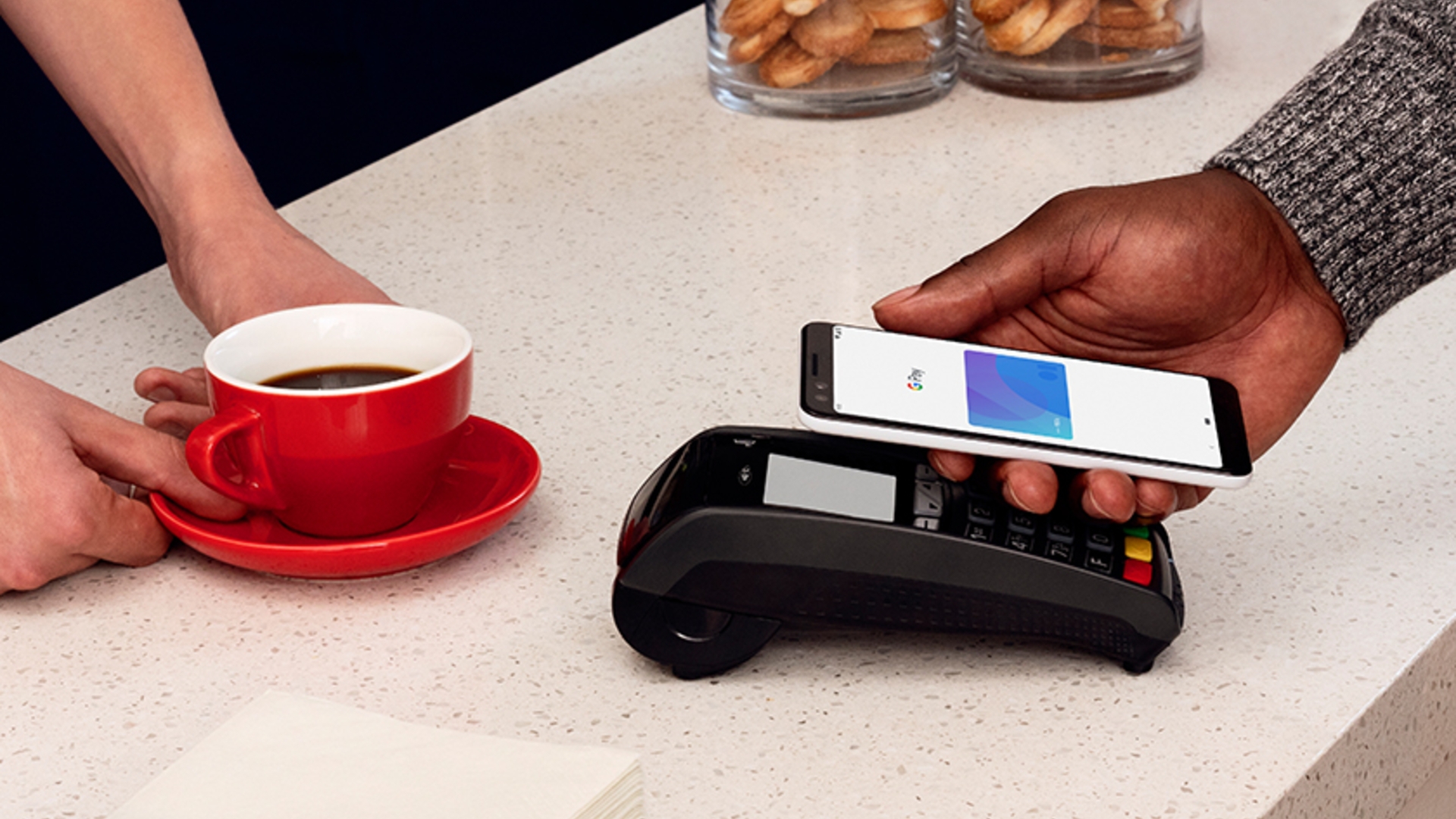 Google Pay: Mit dem Smartphone kontaktlos bezahlen Google Pay: Mit dem Smartphone kontaktlos bezahlen