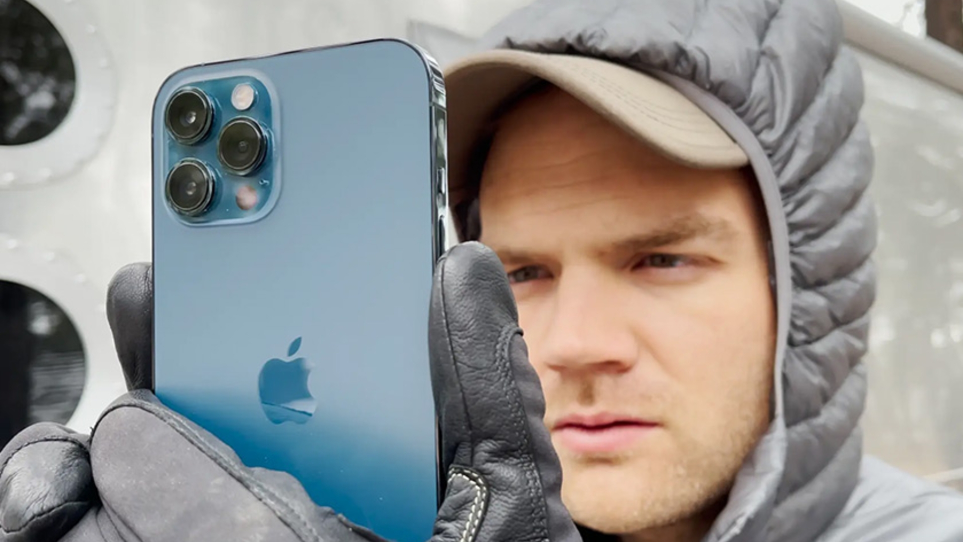 iPhone 12 Pro Max und Austin Mann iPhone 12 Pro Max und Austin Mann