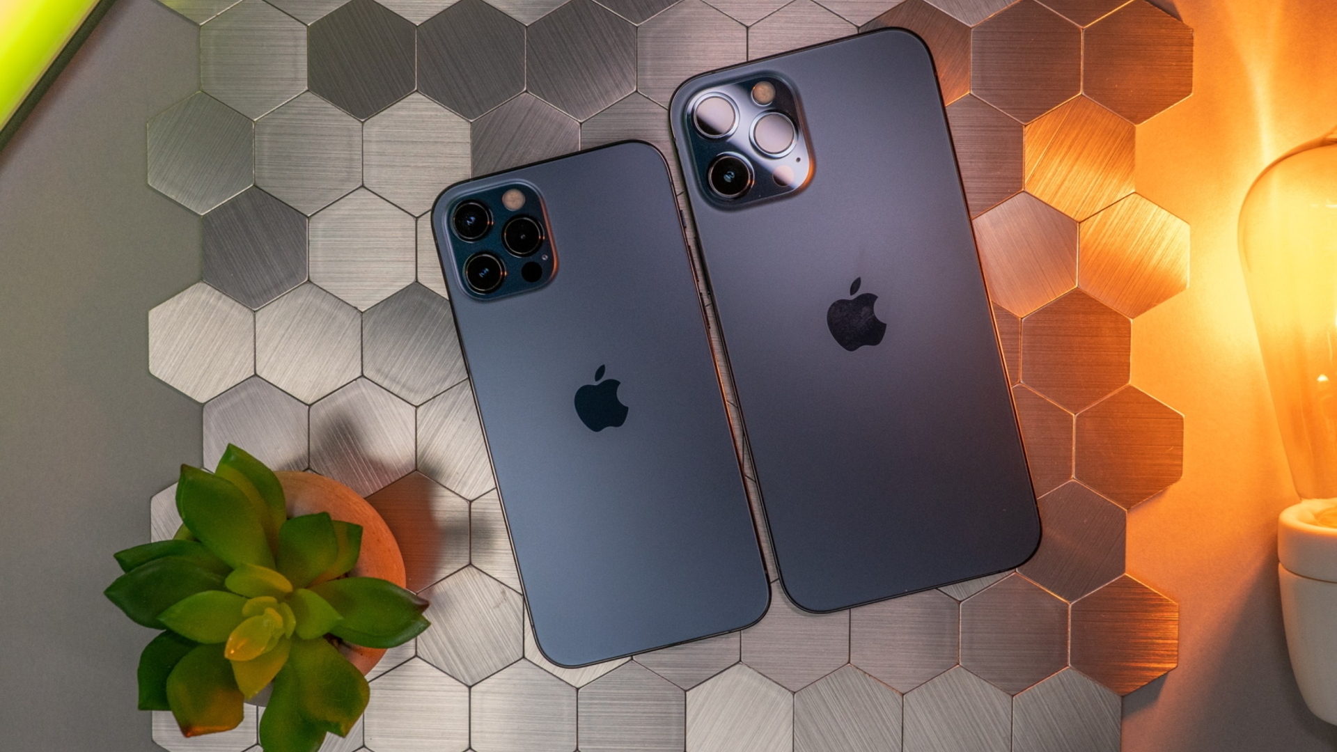 Die Pro-Modelle sind mittlerweile nur noch selten zu finden iPhone 12 Pro Max Vergleich