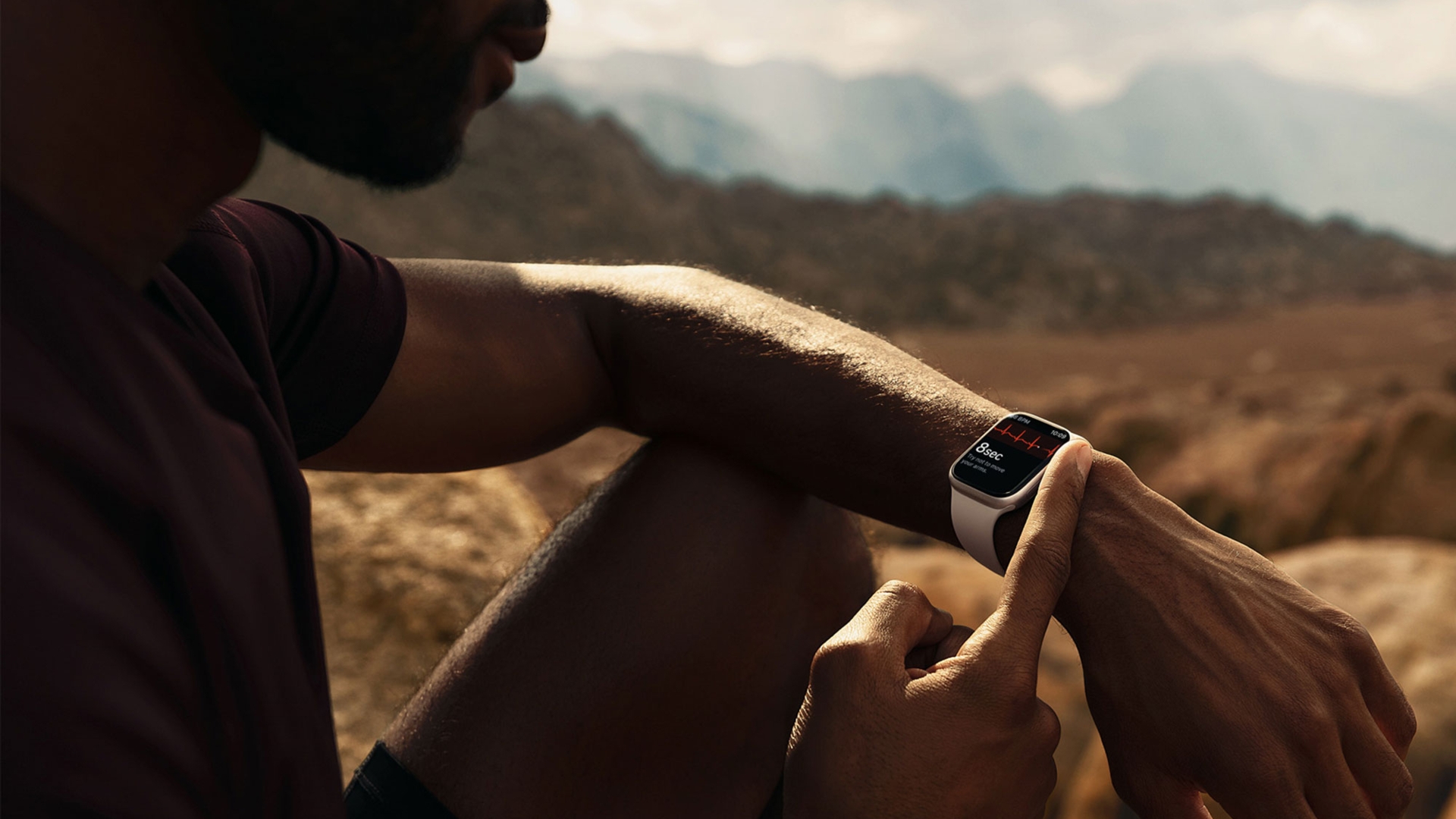 Apple Watch 7 Lifestyle 1 Apple Watch 7 Lifestyle