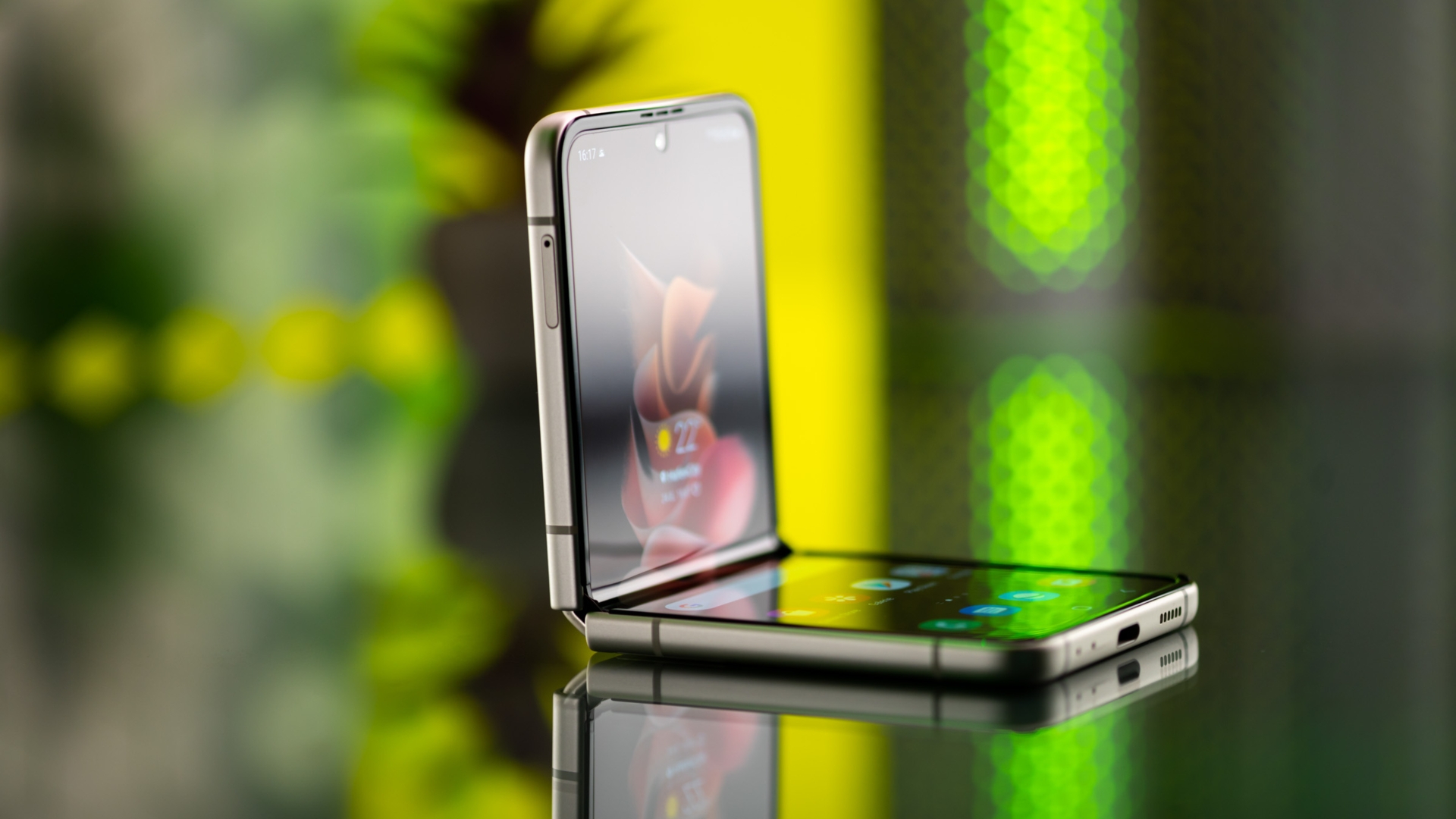 Samsung Galaxy Z Flip 3 5G Test Flexmodus 90 Grad Galaxy Z Flip 3