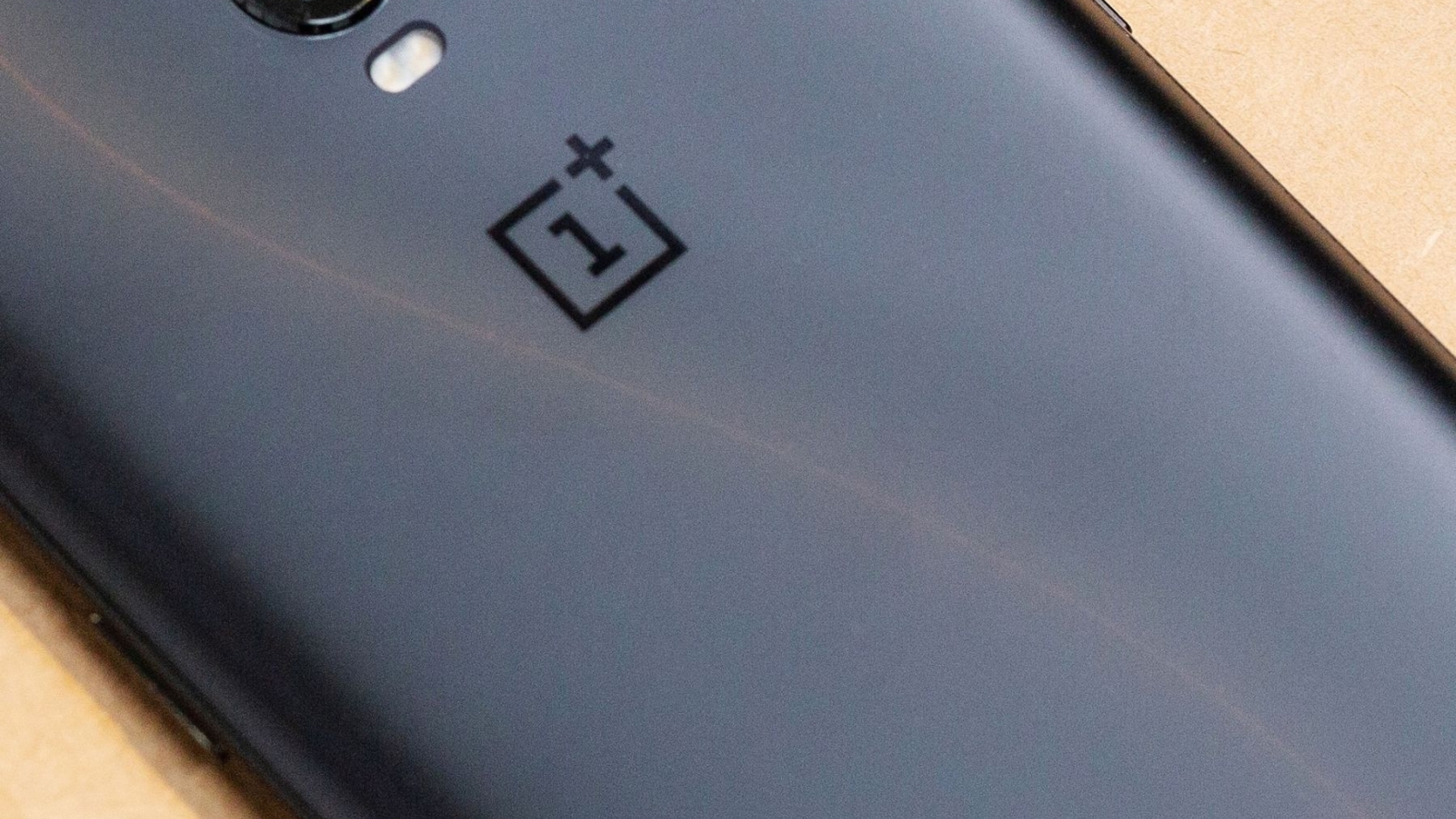 OnePlus Logo