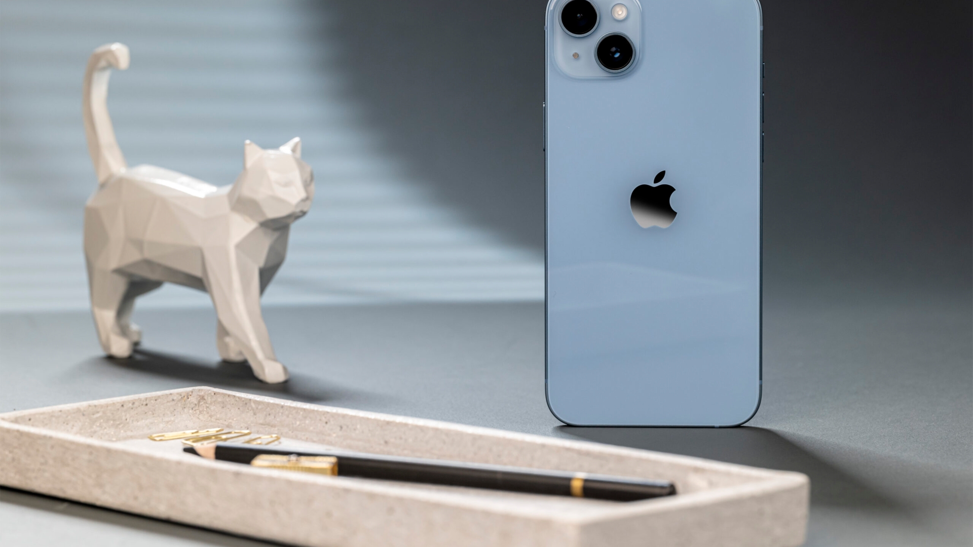 Apple iPhone 14 Plus Stage Apple iPhone 14 Plus Test