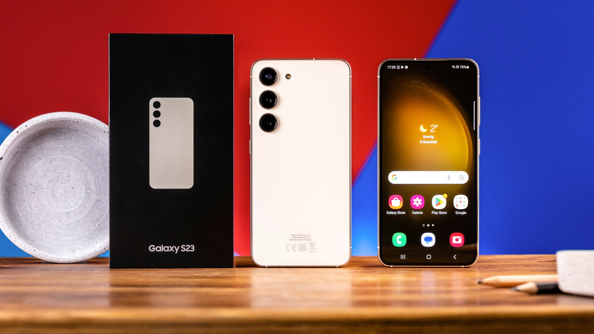 Kann das Galaxy S23 im Test überzeugen? Und wie stellt sich das im Vergleich S23+ an? Samsung Galaxy S23 Test Aufmacher