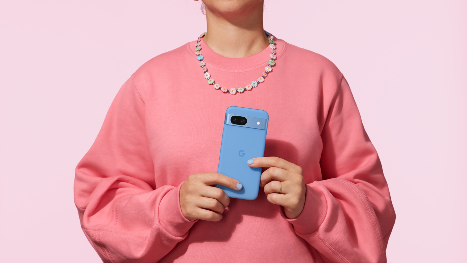 Das Google Pixel 8a hat im Kamera-Test überzeugt Google Pixel 8a in Bay