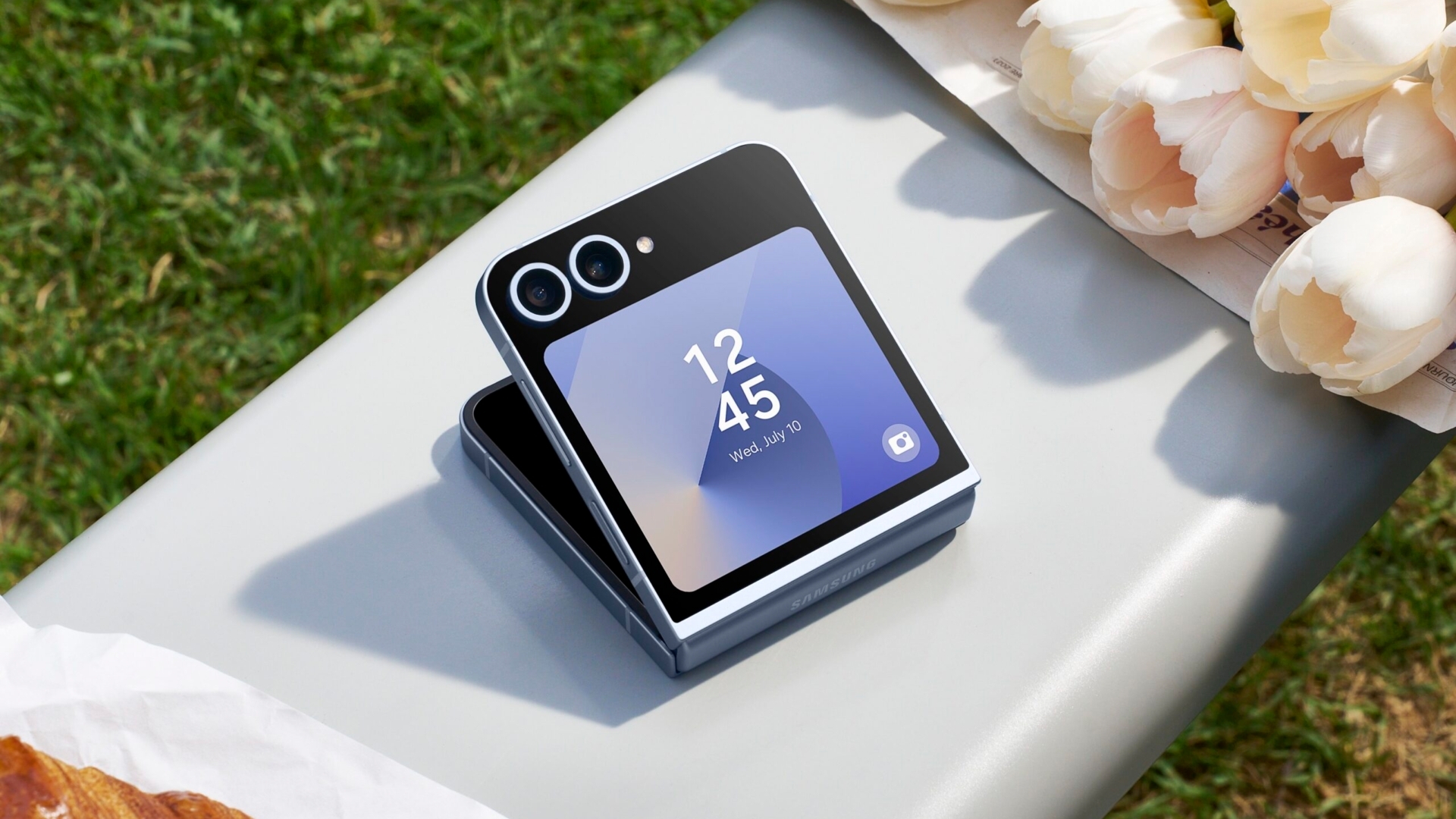 Galaxy Z Flip 6 in Blau Galaxy Z Flip 6 in Blau