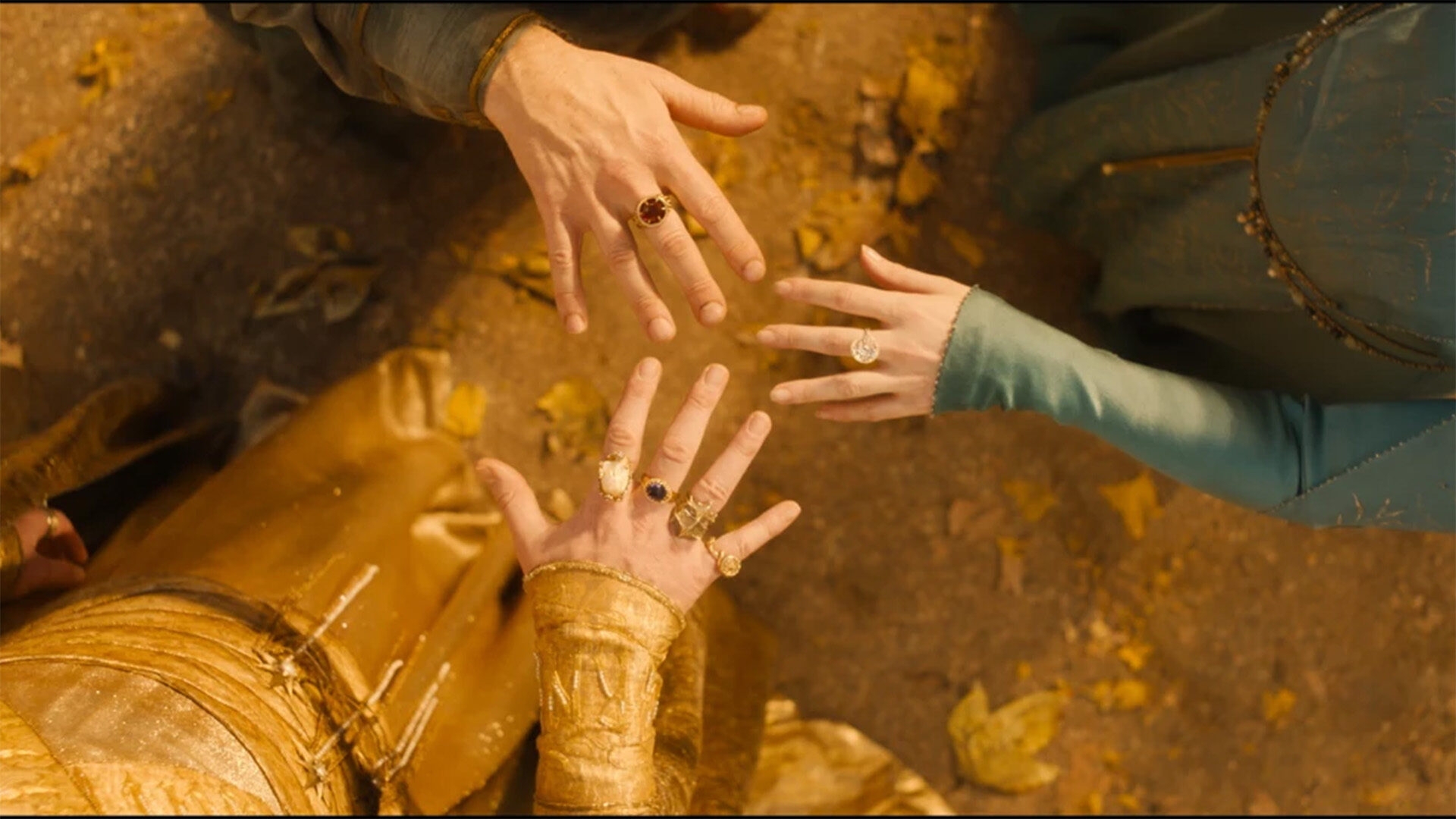 Die dritte Staffel zu "Die Ringe der Macht" ist schon in Arbeit. Und nein, das Foto stammt aus der Serie – nicht von einer Hochzeitsmesse. Der Herr der Ringe: Die Ringe der Macht