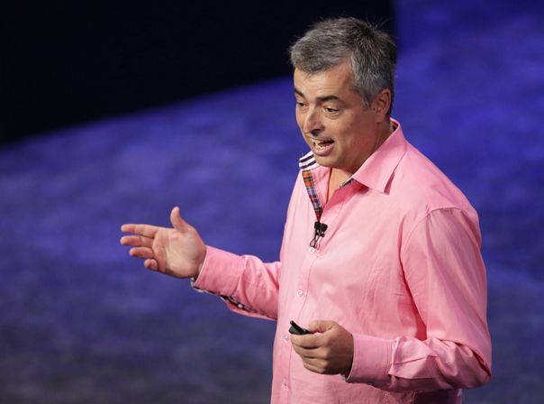 Apple Keynote, Eddy Cue