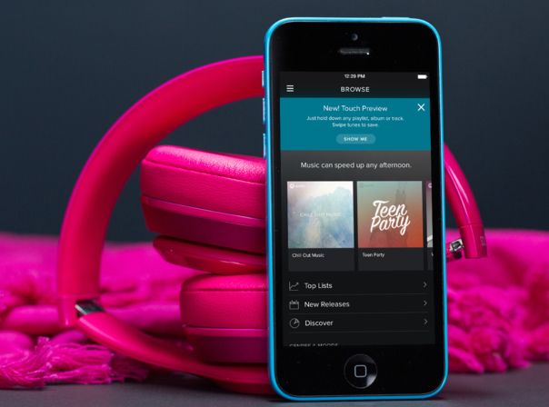 Spotify macht es Euch mit der Touch Preview leichter, eine neue Playlist zu erstellen