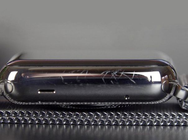 Kleine Kratzer könnt Ihr bei der Apple Watch einfach selbst entfernen Kleine Kratzer könnt Ihr bei der Apple Watch einfach selbst entfernen