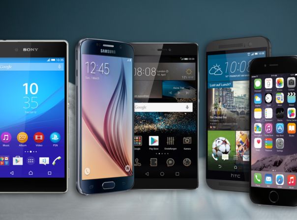 Das Sony Xperia Z4, Samsung Galaxy S6, Huawei P8, HTC One M9 und iPhone 6 stellen sich dem Vergleich.