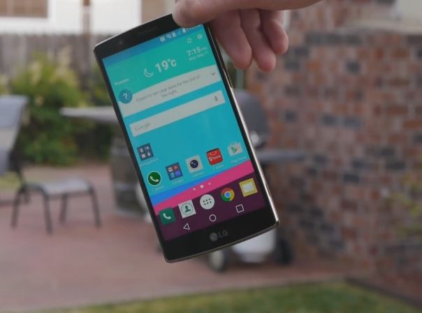 LG G4 Techrax Falltest