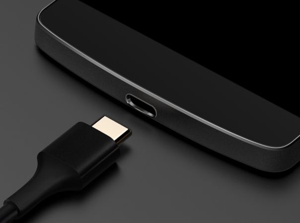 Mit Android M kann USB-C auch in Smartphones eingebaut werden.