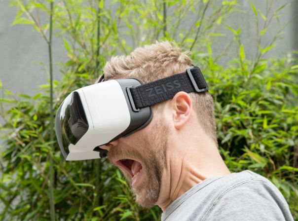 Die Zeiss VR One