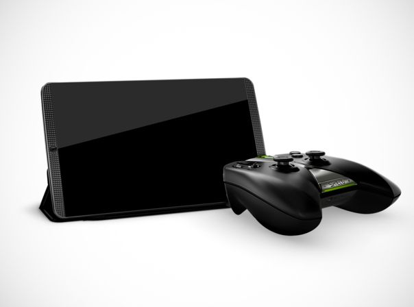 Das Nvidia Shield Tablet K1 mit dem optional erhältlichen Controller Das Nvidia Shield Tablet K1 mit dem optional erhältlichen Controller