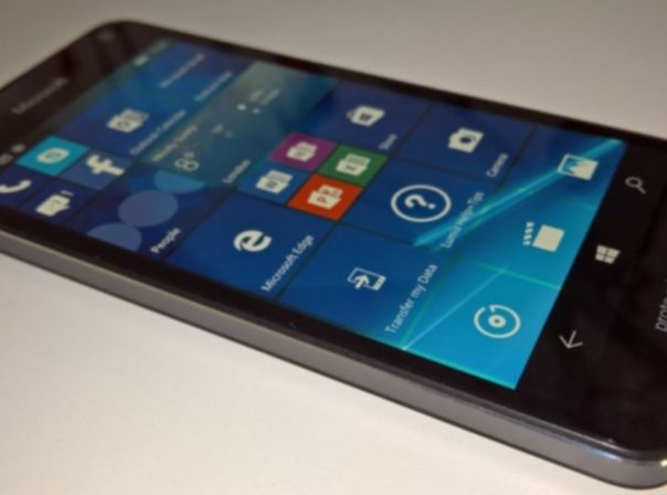 microsoft lumia 650 prototyp1