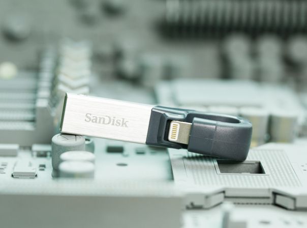 SanDisk iXpand