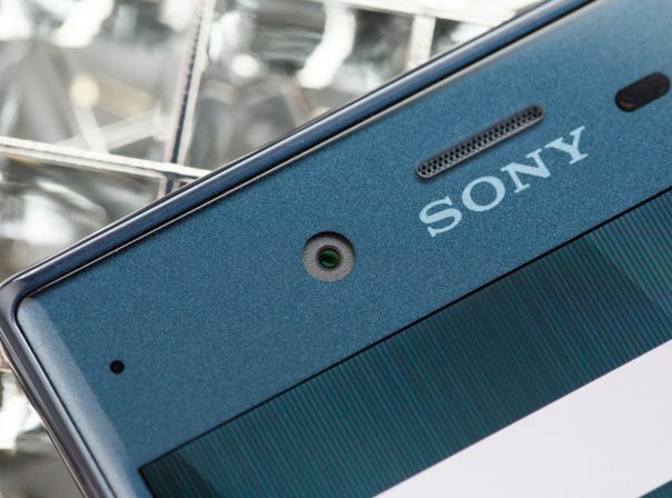 SONY Xperia XZ