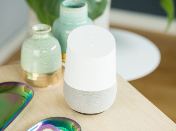Google Home Smart Speaker von Google