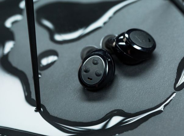 Bragi - The Headphone