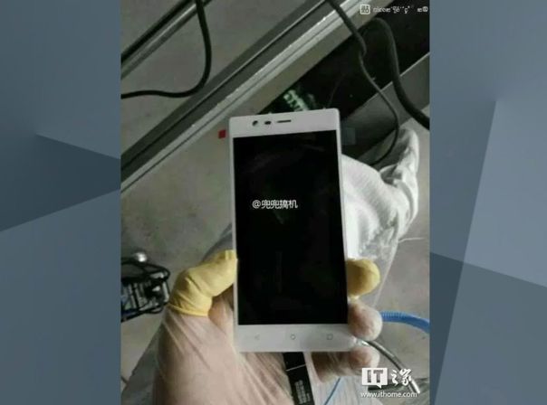 Dieses Leak-Foto soll das Nokia E1 zeigen