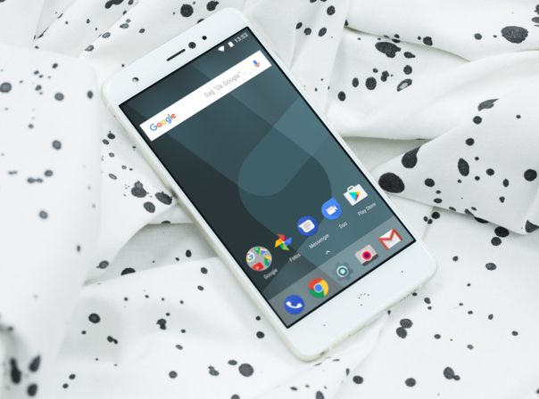 BQ Aquaris X Pro BQ Aquaris X Pro
