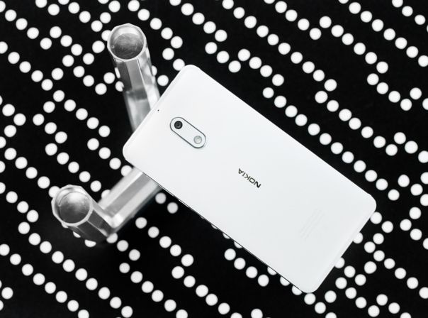 Nokia 6